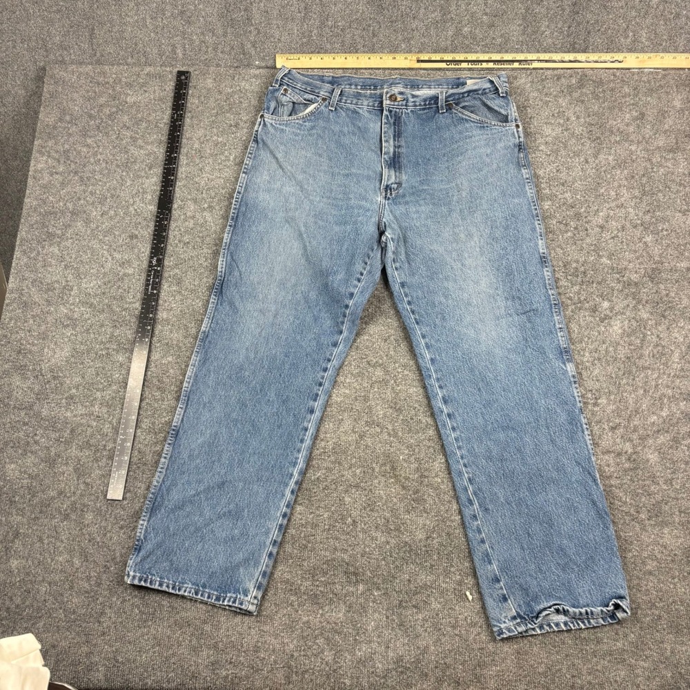 Wrangler Jeans Mens Size 40x30 Blue Straight Leg‎ Casual Workwear Denim Classic